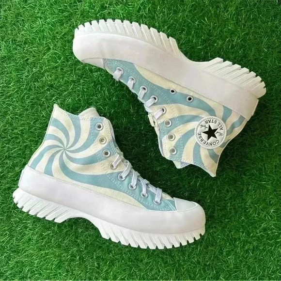 Converse Chuck Taylor All Star Lugged 2.0 Hi Blue Candy - Picture 2 of 8